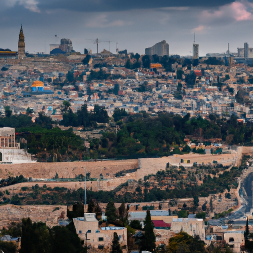 נוף פנורמי של ירושלים המדגיש את קסמה ההיסטורי ואת קו הרקיע המודרני